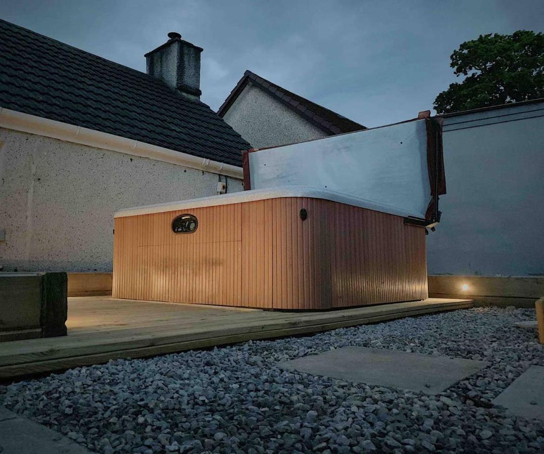 Vila Highland Hottub Retreat, On Nc500 Inverness Exteriér fotografie